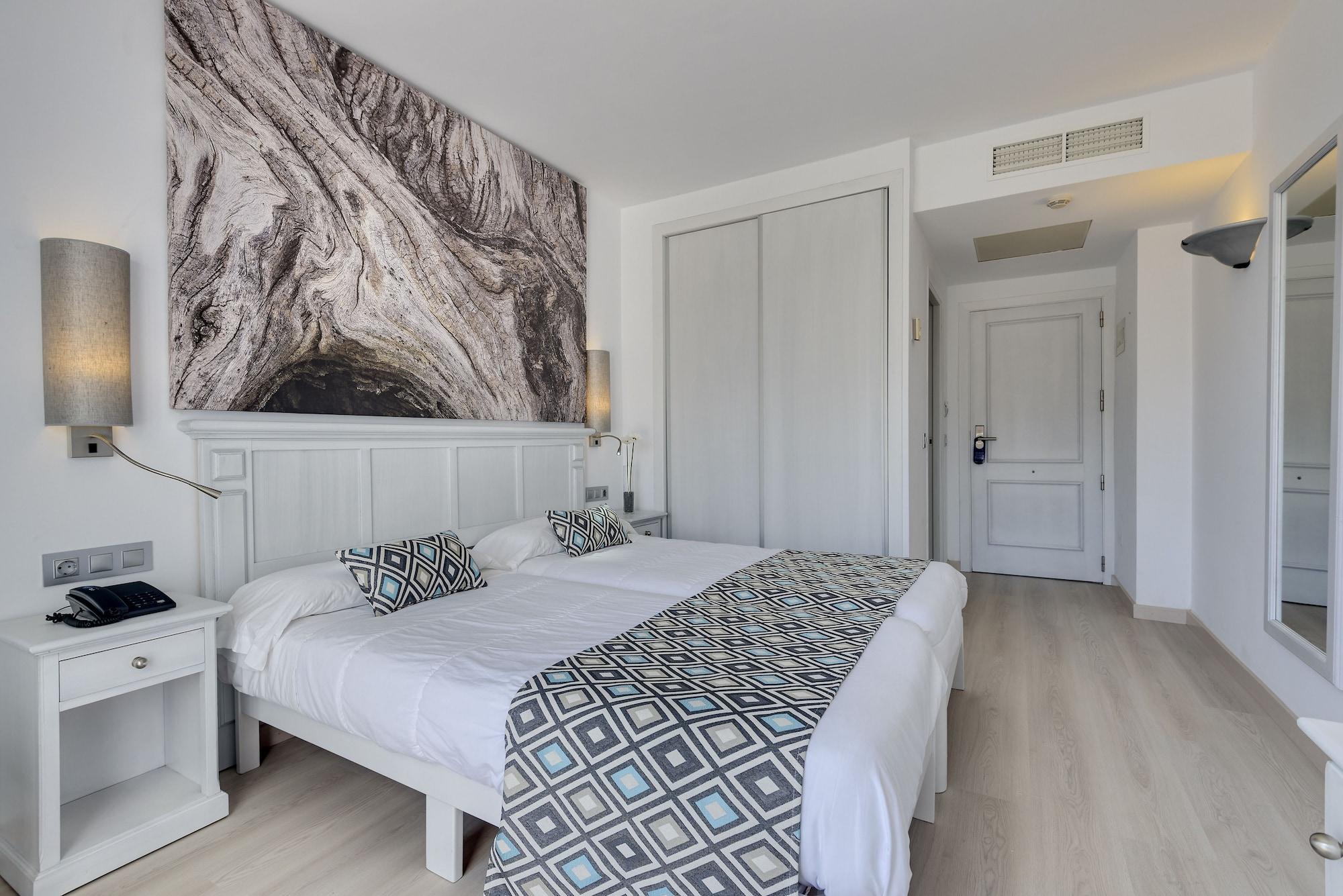 Cala Millor Garden Hotel - Adults Only Extérieur photo